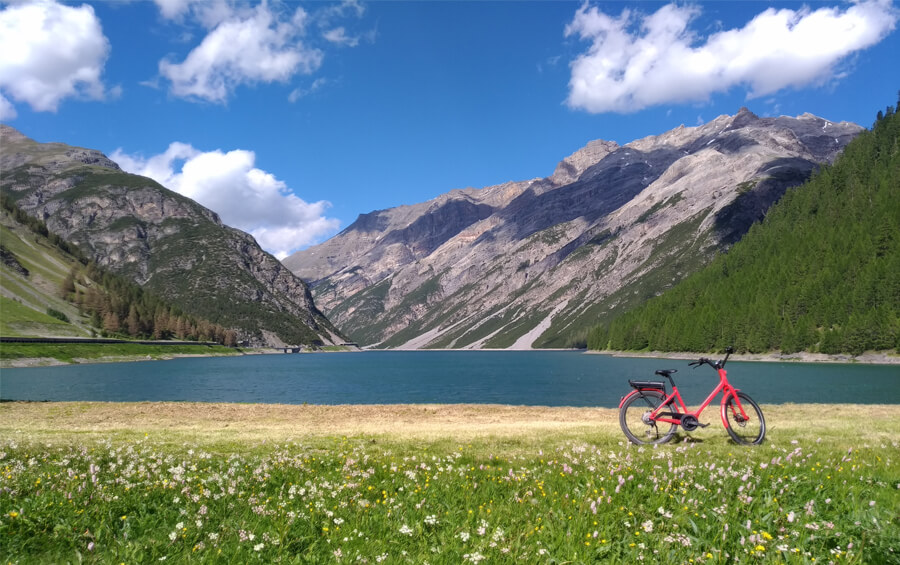 cosa vedere a livigno in bicicletta 1 lago
